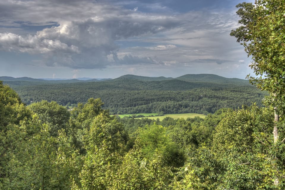 Hemptown Heights - Long range mountain views from the cabin