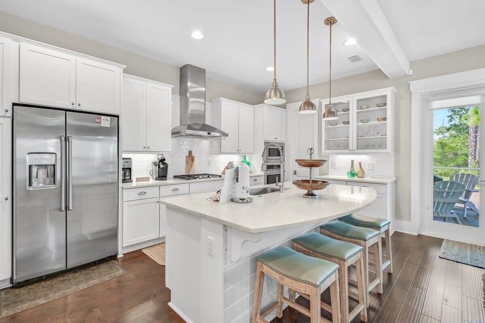 4 Breakfast Bar Stools