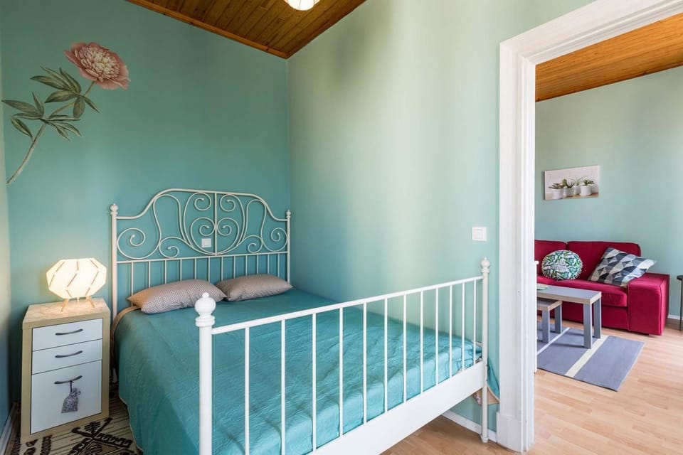 Apartment, 1 Bedroom | 1 bedroom, in-room safe, iron/ironing board, free WiFi