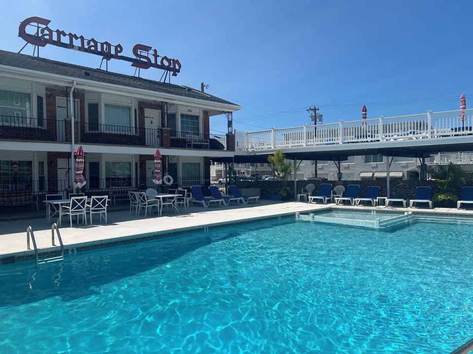 pool and lounge deck