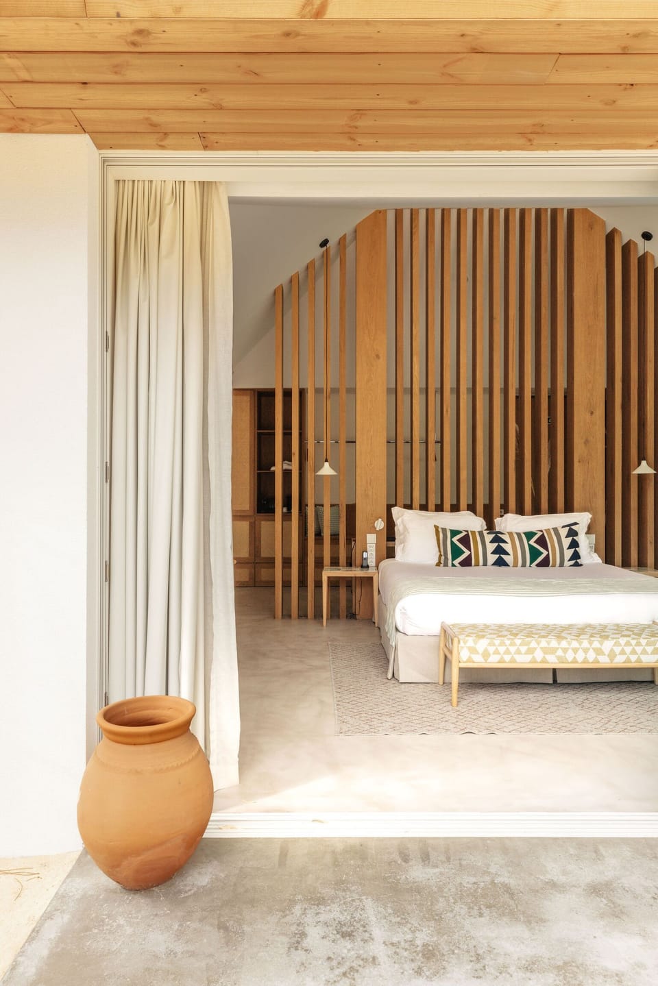 Cabanas | Premium bedding, in-room safe, individually decorated