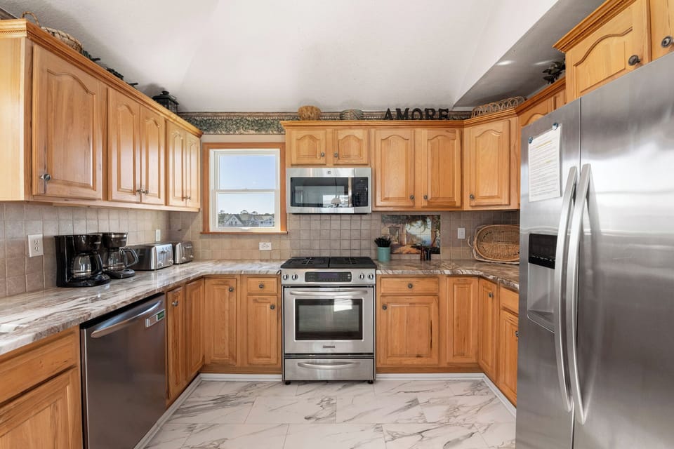 OH100: SeaClusion | Top Level Kitchen