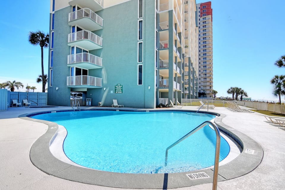 Tower 1 Pool