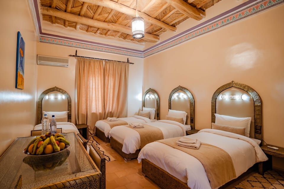 Standard Quadruple Room | Soundproofing, WiFi (free), bed sheets