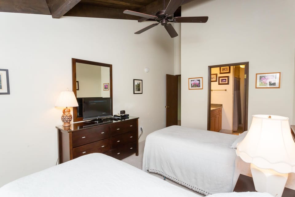 Master Bedroom - Master Bedroom