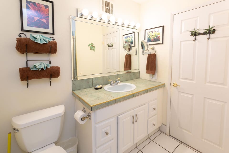 Bathroom - Bathroom