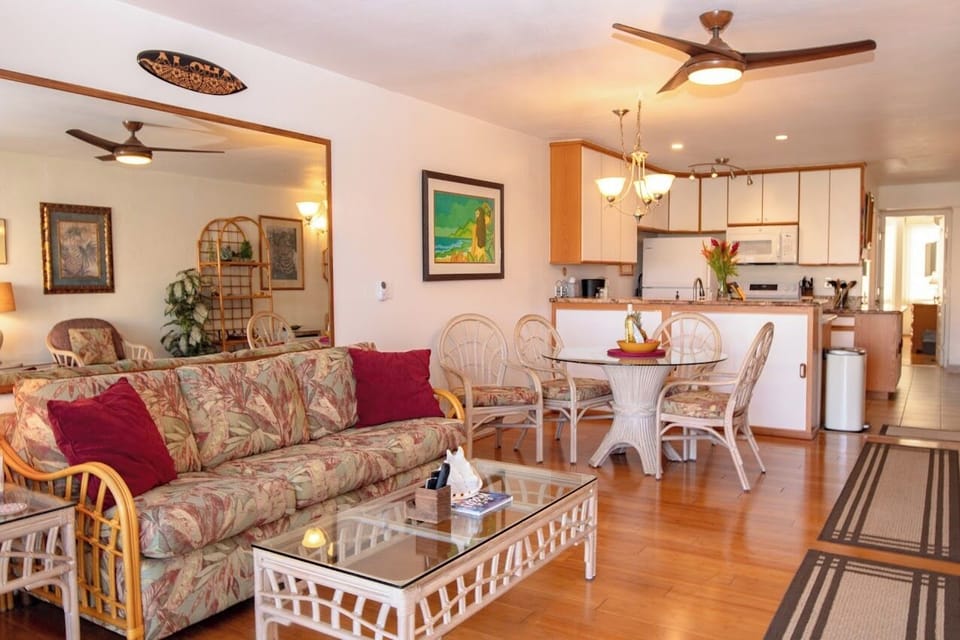 Comfortable Living Space - Comfortable Living Space