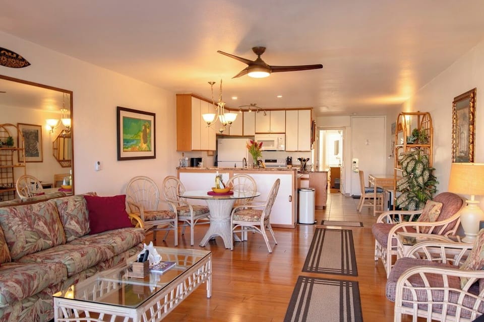 Comfortable Living Space - Comfortable Living Space