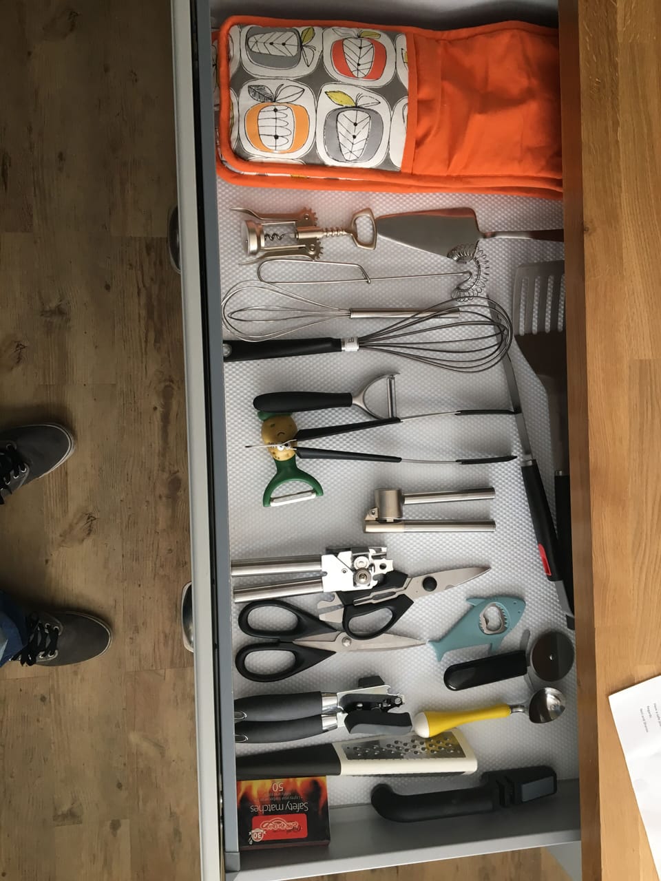 The draw on the island , easy to miss