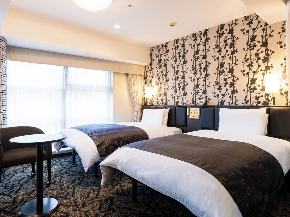 Down comforters, desk, blackout drapes, free WiFi