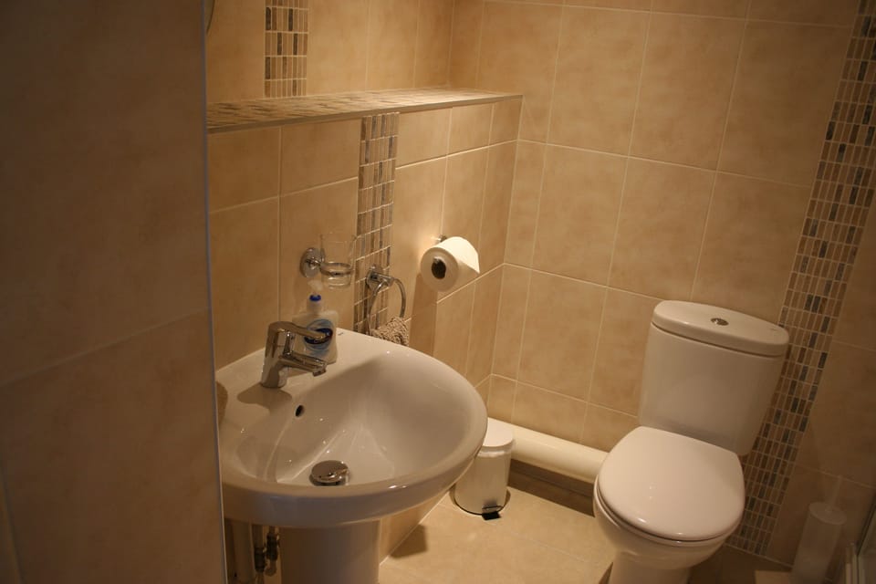 Ensuite
