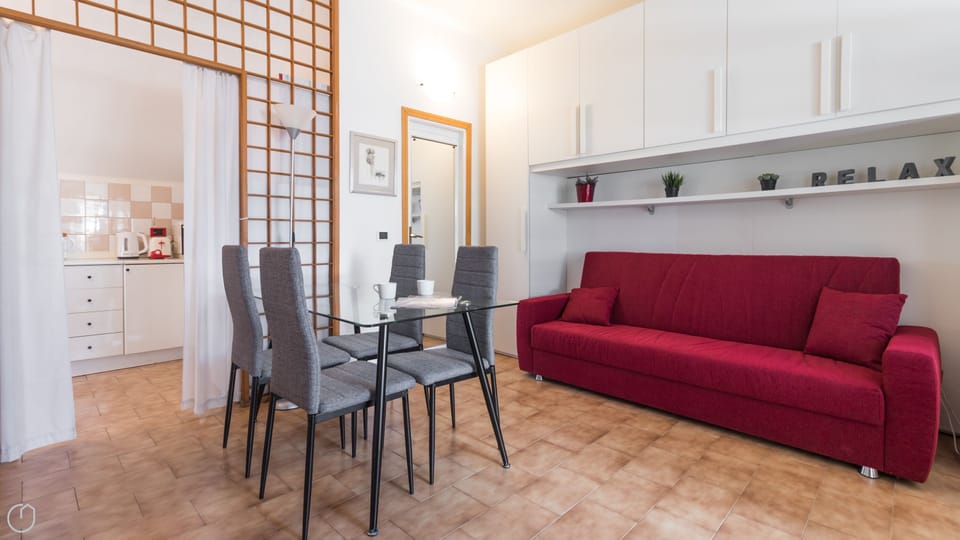 Apartment (1 Bedroom) | Front of property