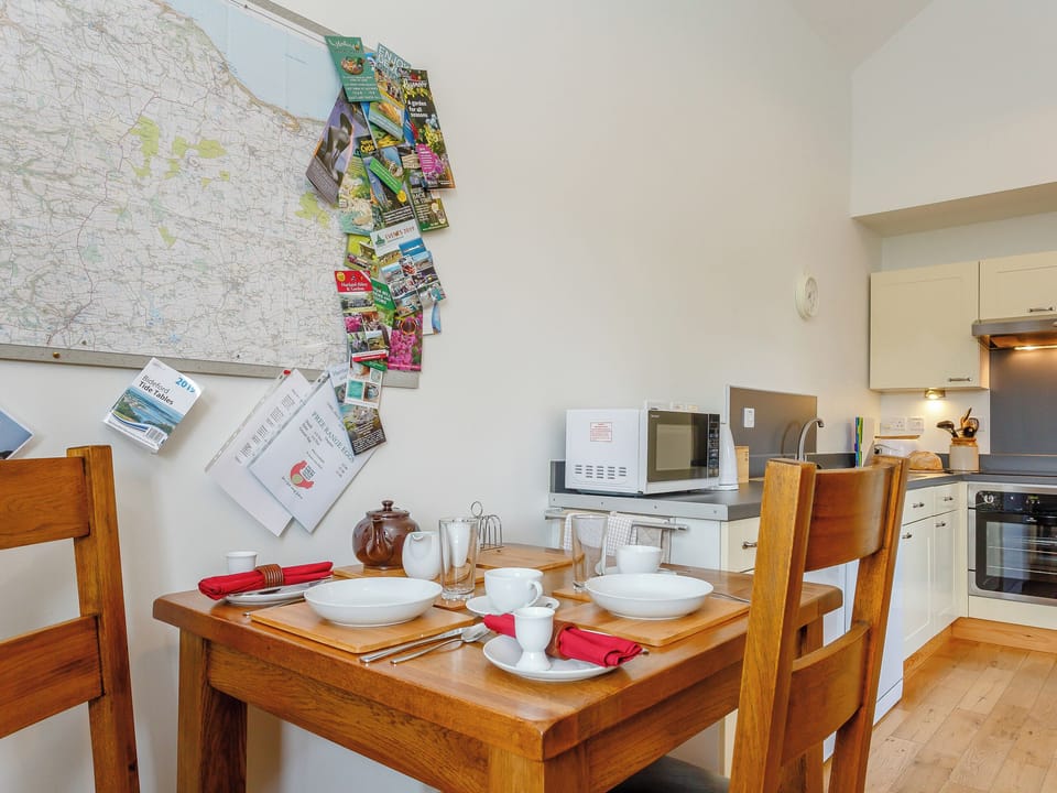 Charming dining area and kitchen | Shippen - Hartland Holiday Barns, Woolsery, near Bideford
