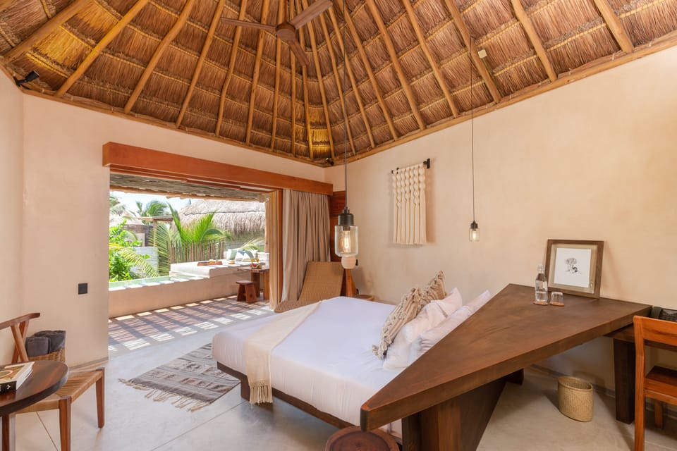 Suite First Floor Ocean View | Premium bedding, memory foam beds, free minibar, in-room safe