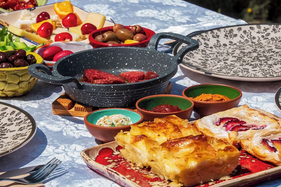 Free daily local cuisine breakfast