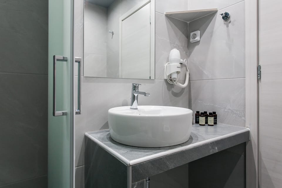 UPSTREET Urban & Cozy 1BD Apartment in Ampelokipoi Apartment in Athens