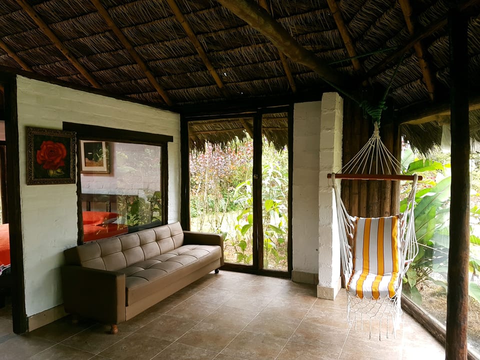 Design Suite | 2 bedrooms, individually decorated, individually furnished, bed sheets