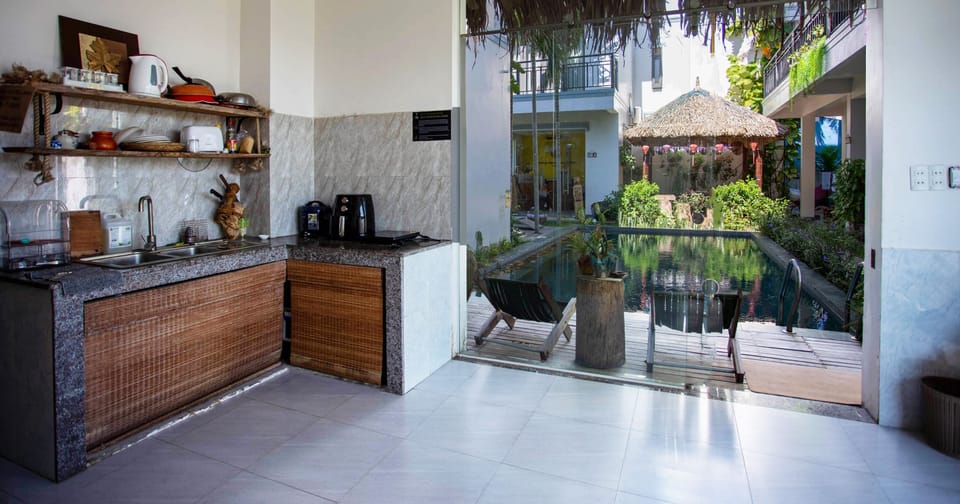 Fridge, oven, electric kettle, rice cooker
