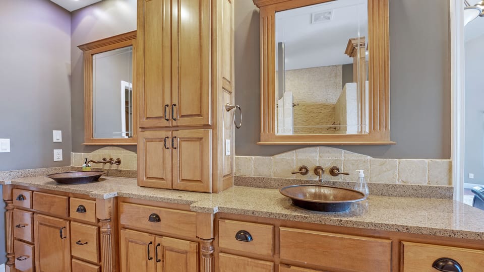 Master Bathroom #1: Jacuzzi bathtub, large walk-in shower, double sinks