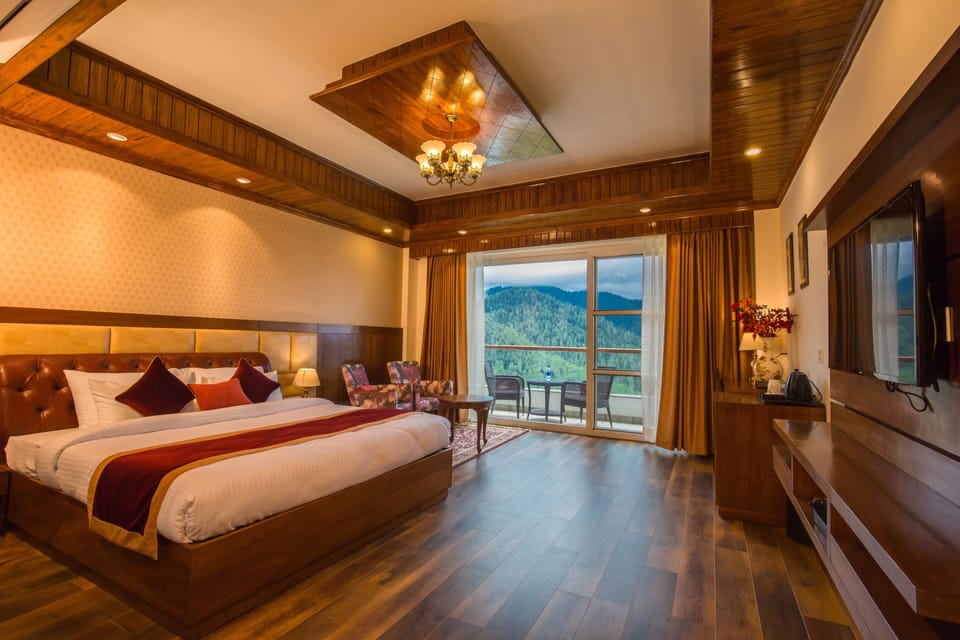 Premium Double Room, 1 Bedroom, Balcony, Valley View | Premium bedding, memory foam beds, in-room safe, desk