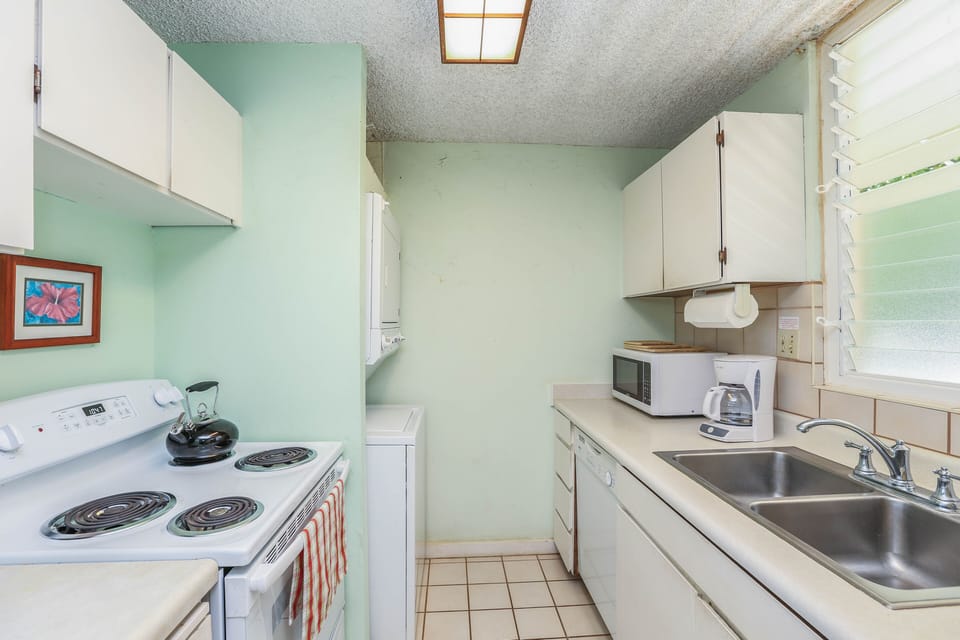 Kitchen - Kitchen