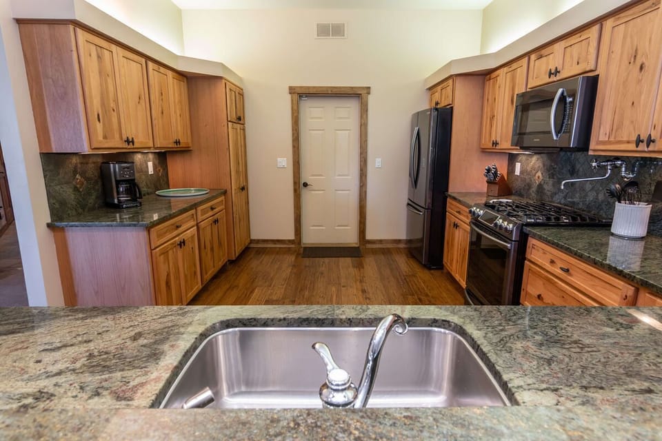 Chef up your favorites in the spacious kitchen (main level)