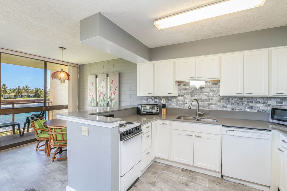 Kitchen - Kitchen
