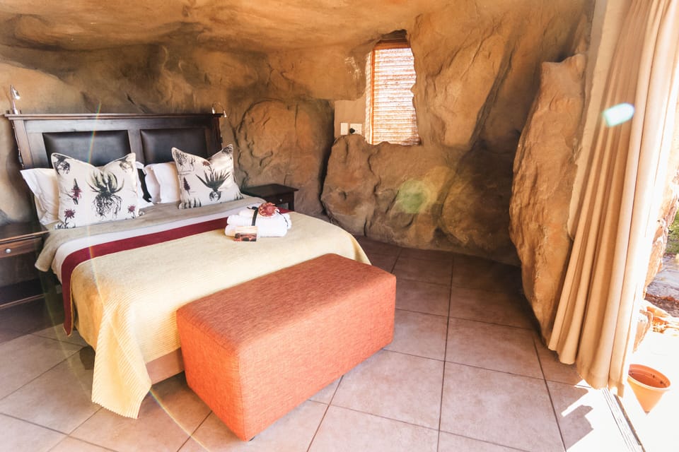 Suite (Cave) | Bed sheets