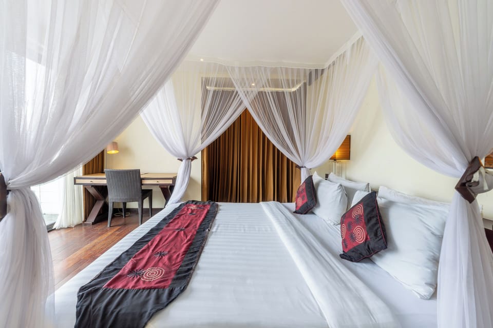 Villa (Super Deluxe Pool Villa) | Pillowtop beds, in-room safe, desk, free WiFi