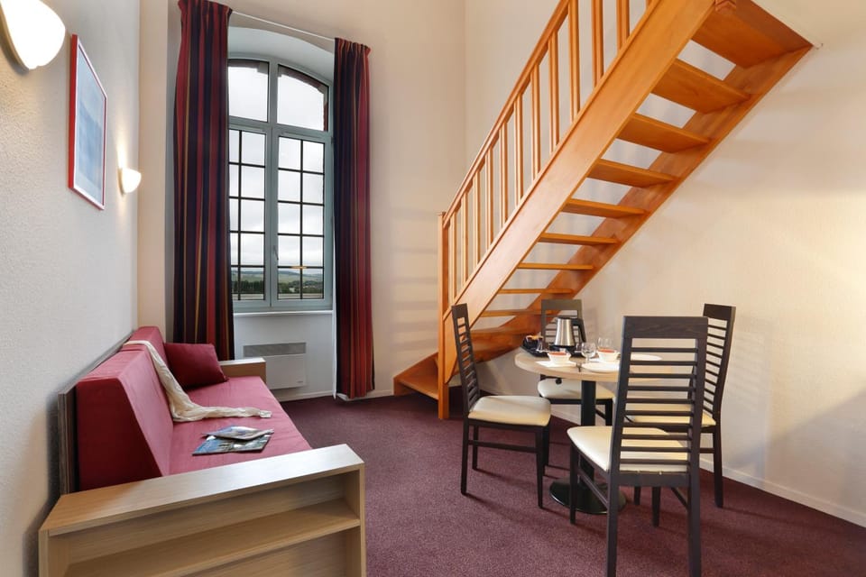 Vacancéole - Les Demeures Champenoises Confort Hotel in Epernay