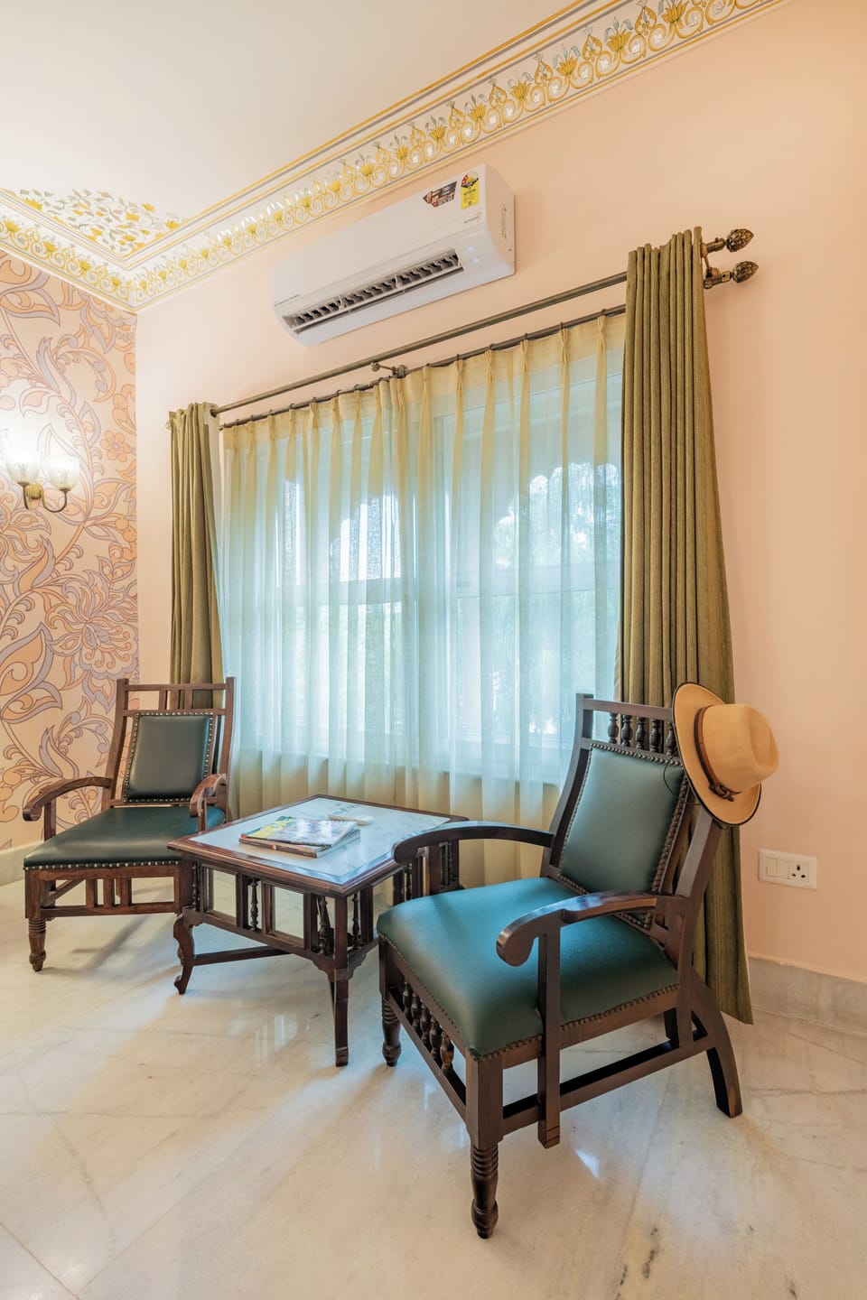 Superior Double or Twin Room, 1 Bedroom, Courtyard View, Courtyard Area | Premium bedding, down comforters, memory foam beds, minibar