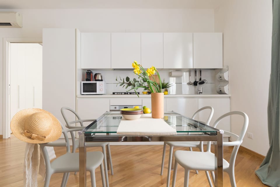 Apartment, 1 Bedroom | Living area