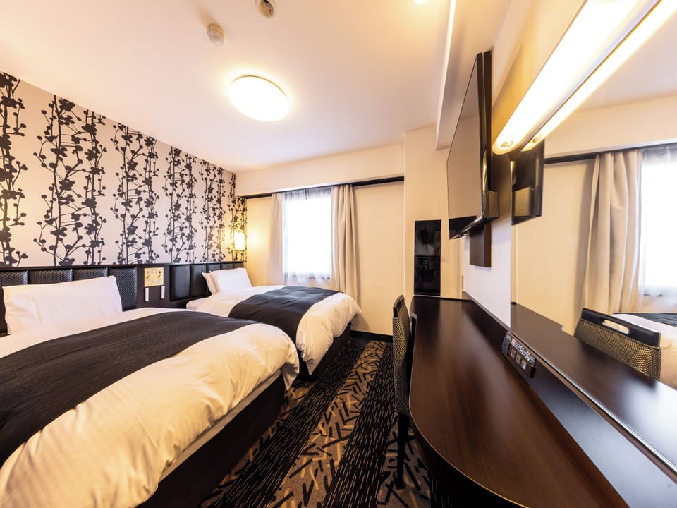 Desk, blackout drapes, free WiFi, bed sheets