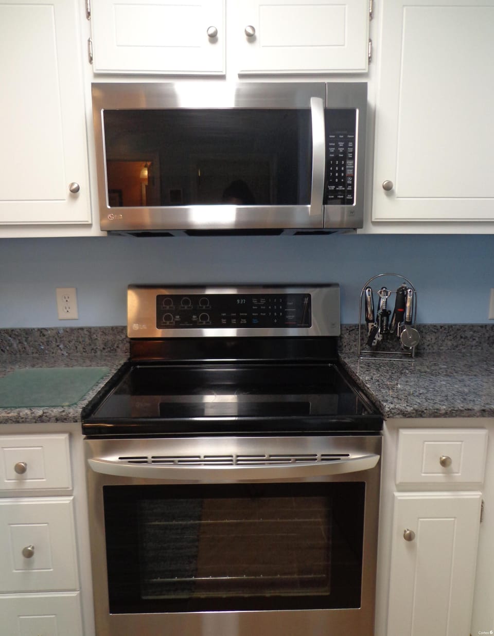 oven & microwave
