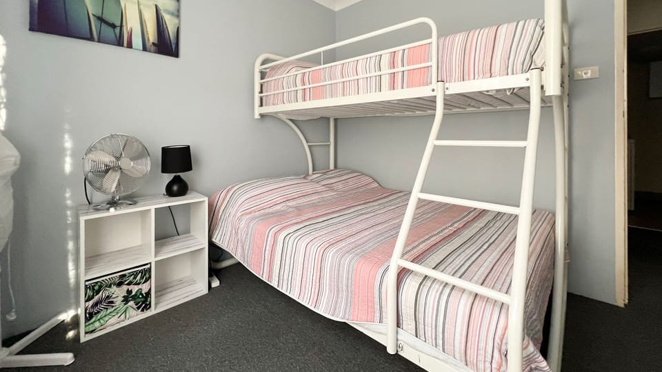 Bed room