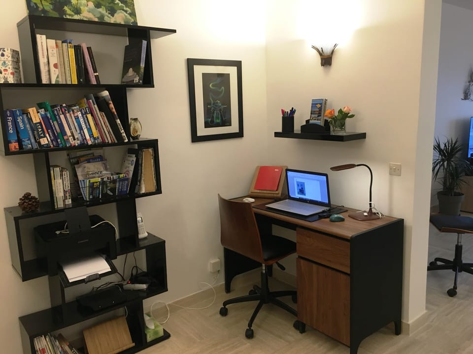 office with printer and high speed (fiber) internet