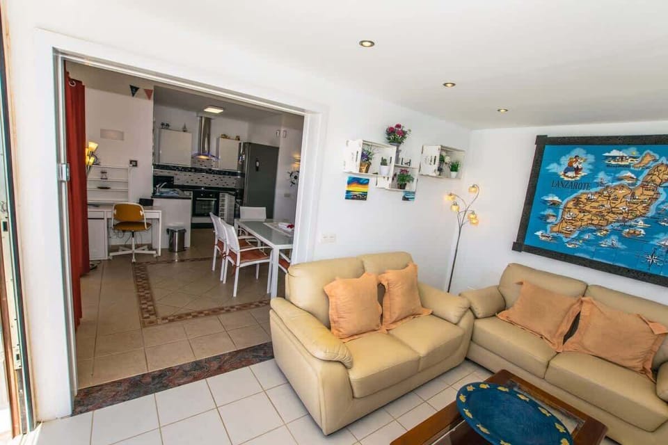 Villa Alegranza - Living Room 
