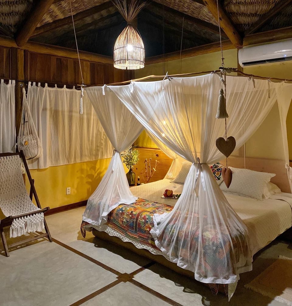 Deluxe Room | Minibar, desk, iron/ironing board, free WiFi