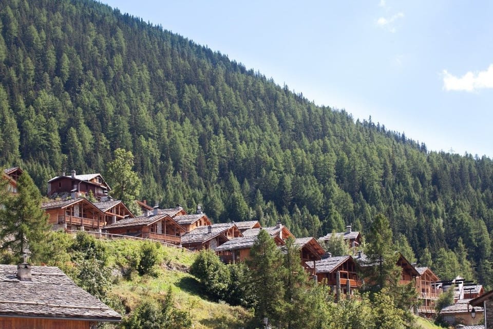 Your beautiful holiday rental is great in any season.