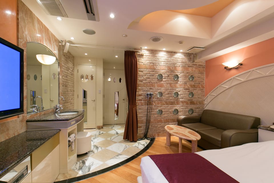 Down comforters, minibar, in-room safe, individually decorated
