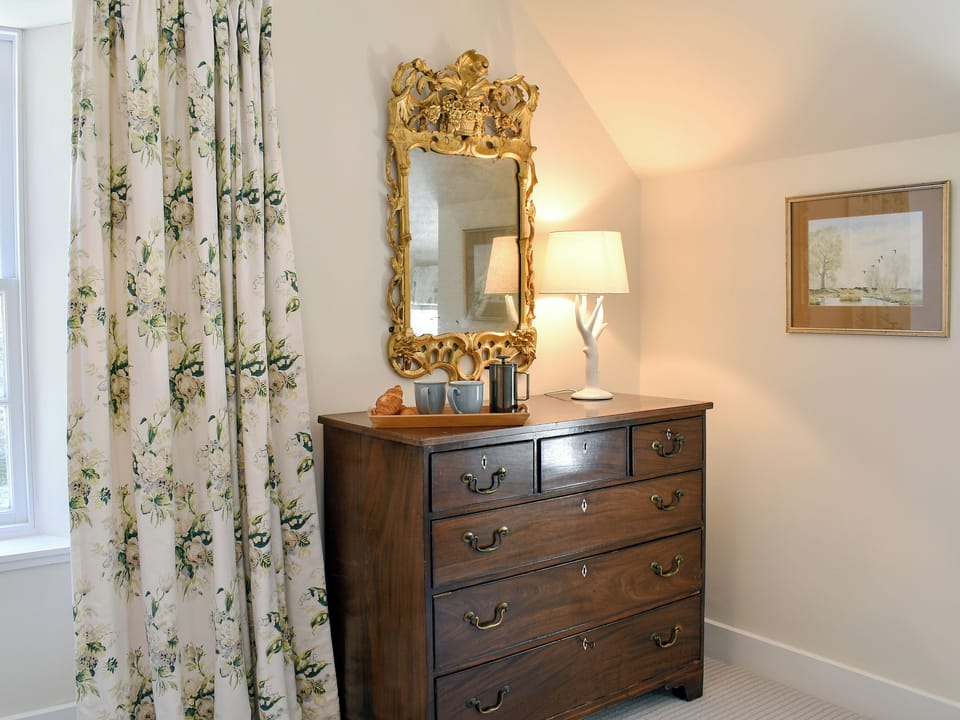 Comfortable twin bedroom | The Garden Suite, Pitscandly, near Forfar