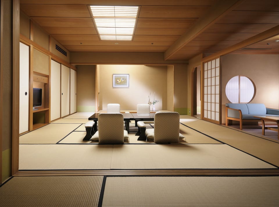 Japanese-Style Suite Room | In-room safe, desk, WiFi, bed sheets