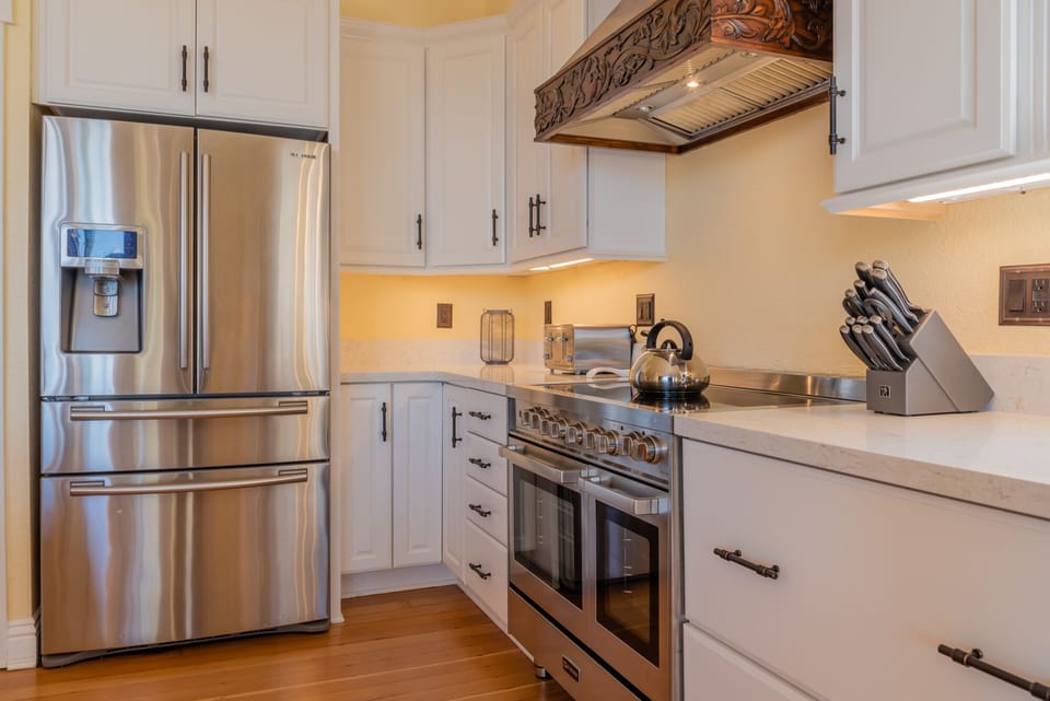 Modern Updated Kitchen with Stainless Steel Appliances