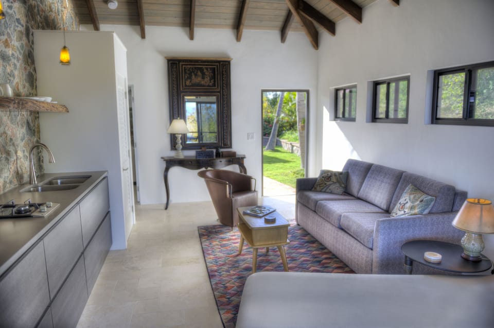 Front entrance to Living Room