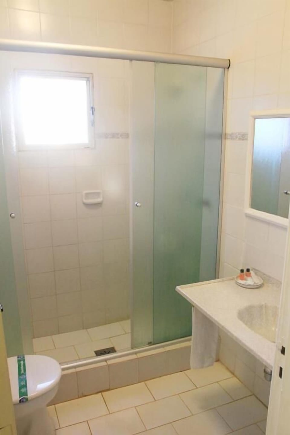 Shower, towels