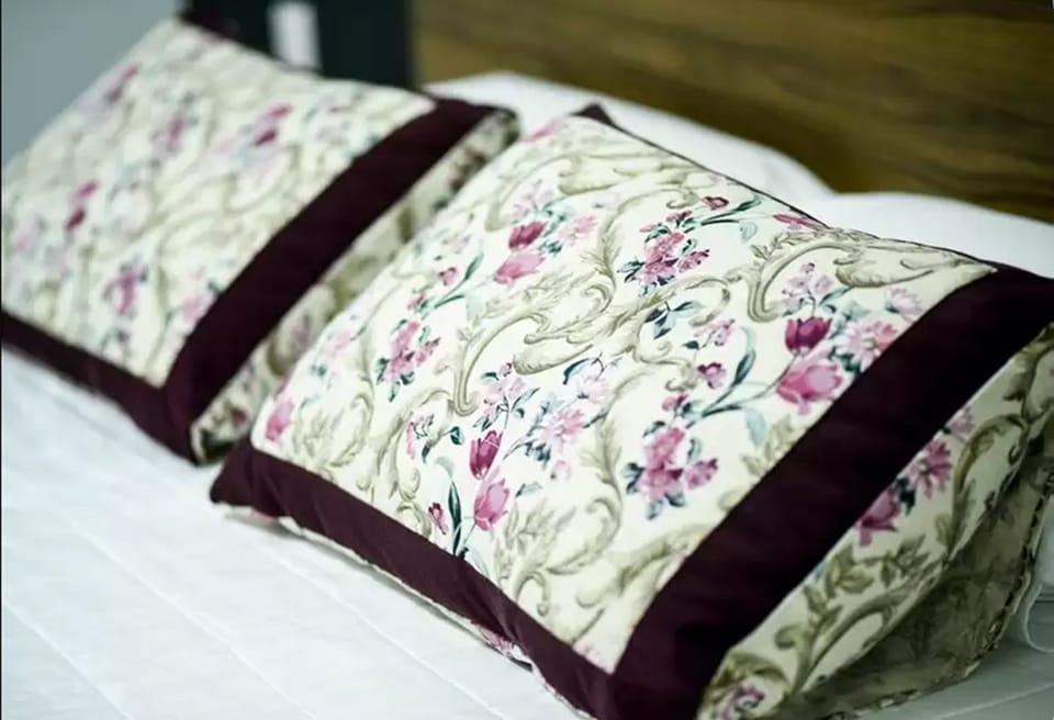 Luxury Double Room | Minibar, in-room safe, desk, free WiFi