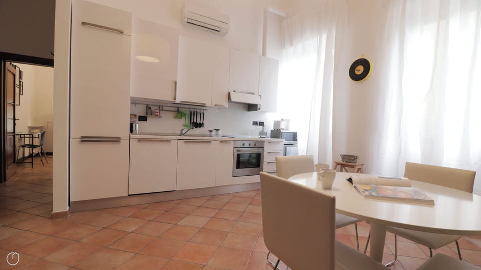 Apartment (1 Bedroom) | Interior