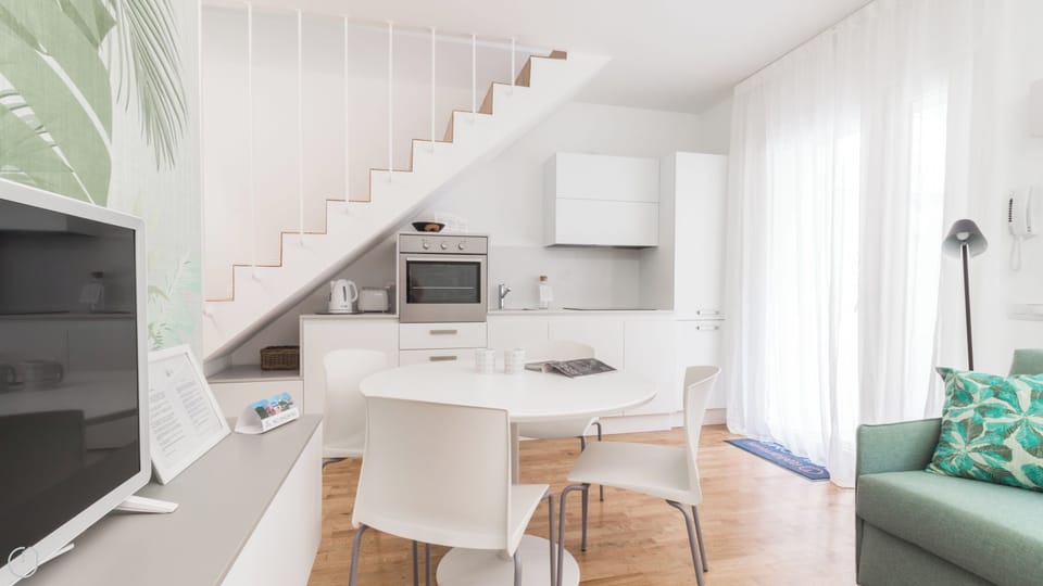 Apartment (1 Bedroom) | Interior
