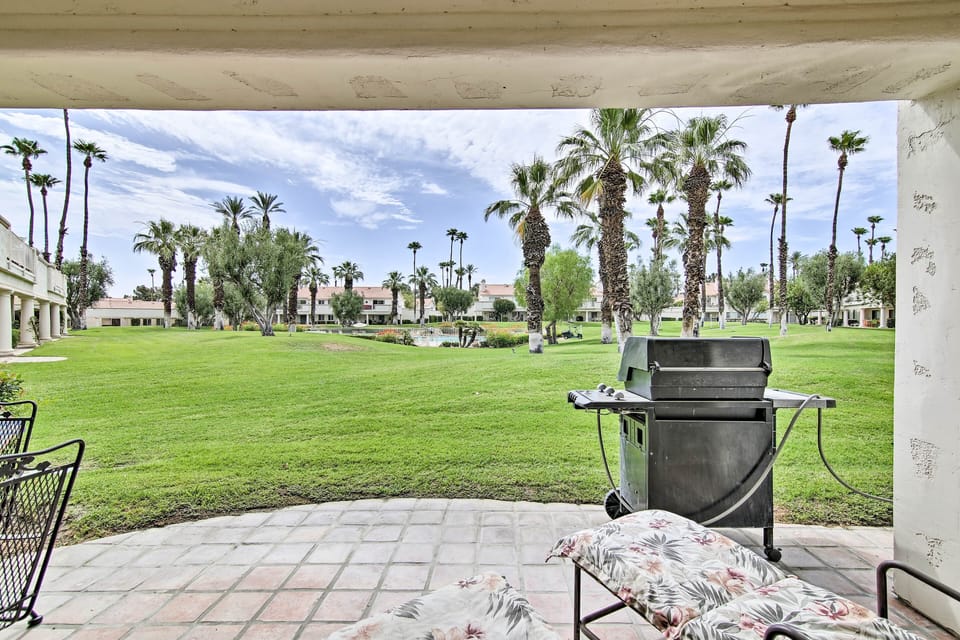 Private Patio | BBQ Grill