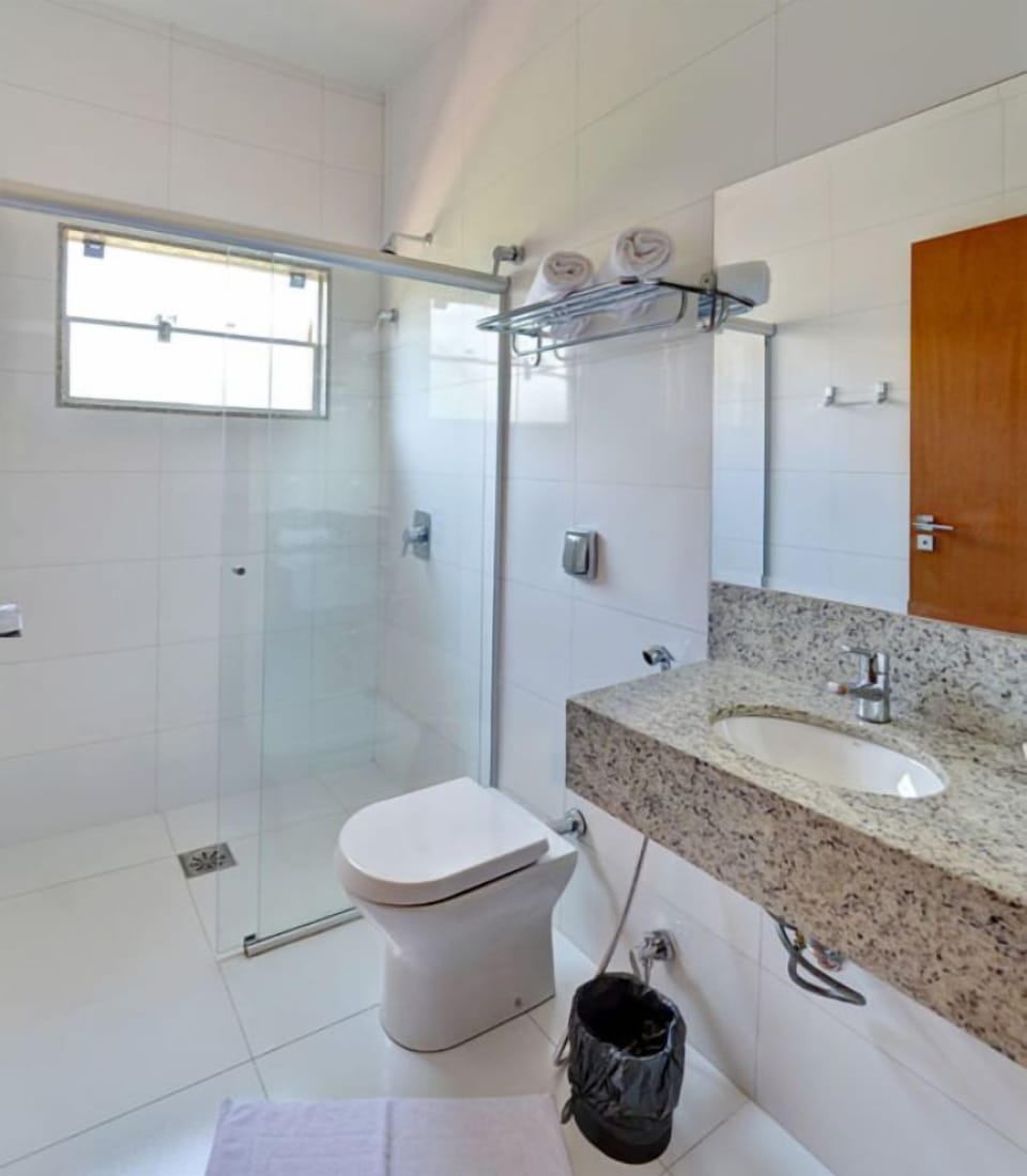 Shower, towels